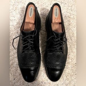 Allen Edmonds size 12 Weave Pattern Black dress shoes